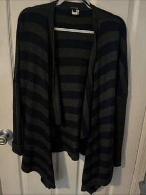 Nikibiki Navy & Gray Striped Open-Front Cardigan